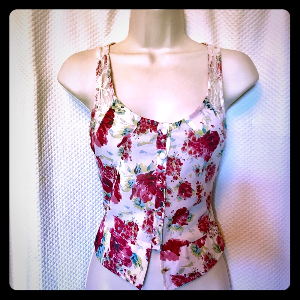American Rag sleeveless floral print cami blouse